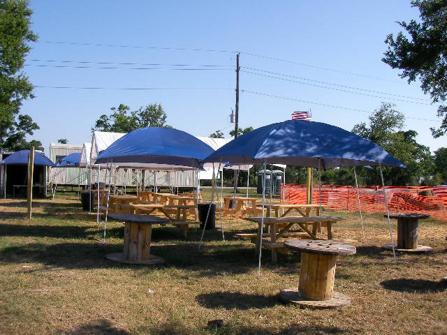 Covered break area at Splatterhouse Paintball